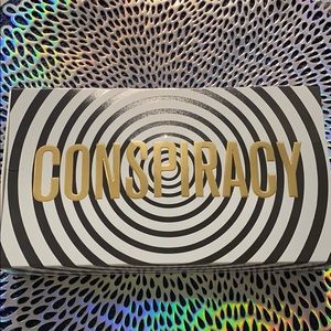 Jeffree Star x Shane Dawson Conspiracy palette